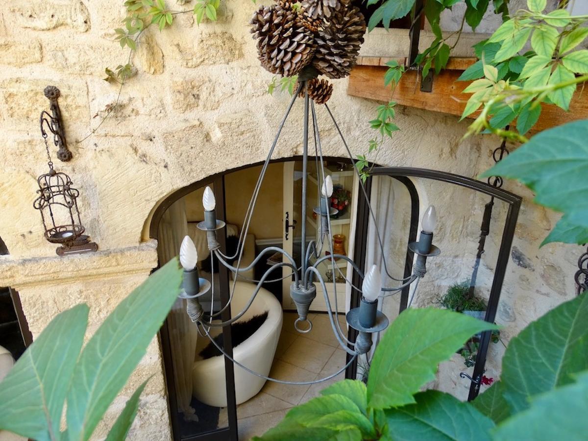 Un Patio En Luberon Bed & Breakfast Ansouis Dış mekan fotoğraf