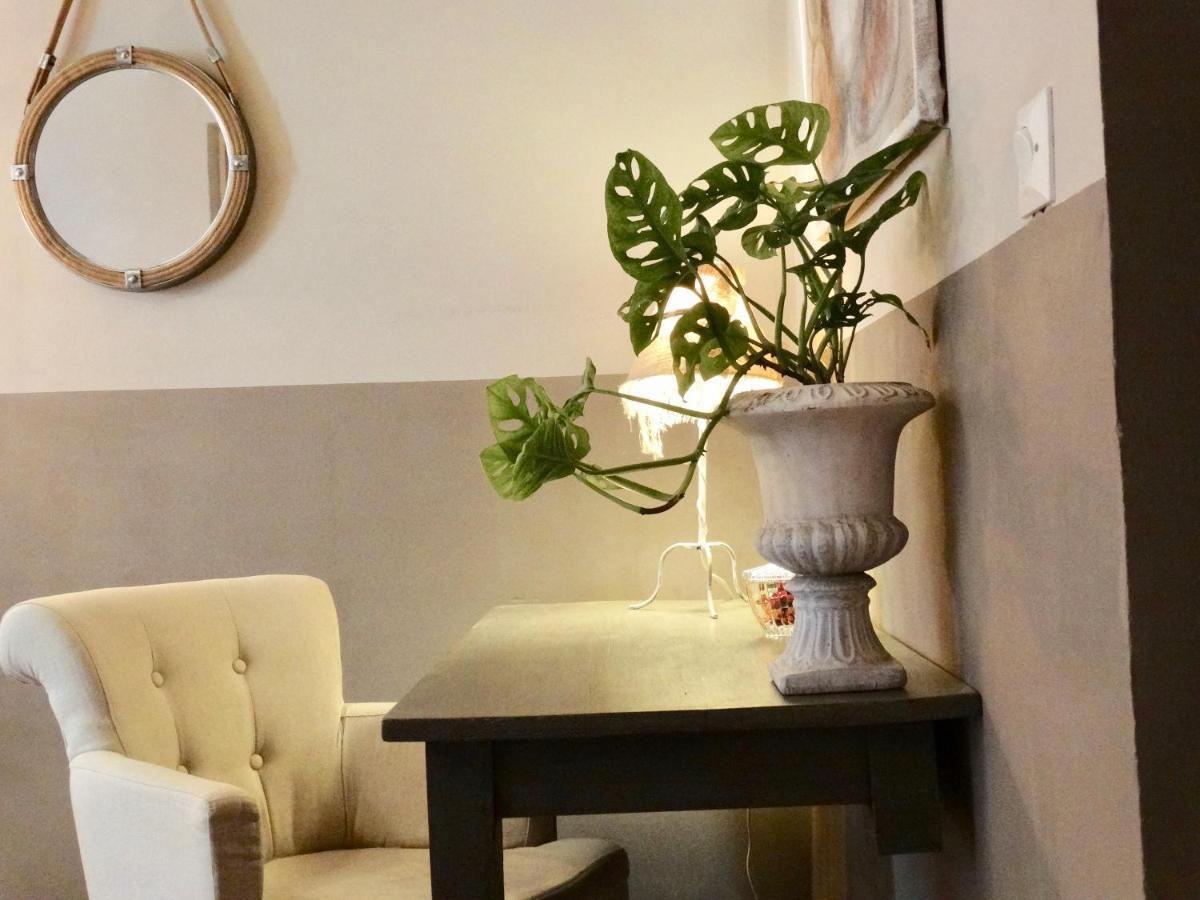 Un Patio En Luberon Bed & Breakfast Ansouis Dış mekan fotoğraf